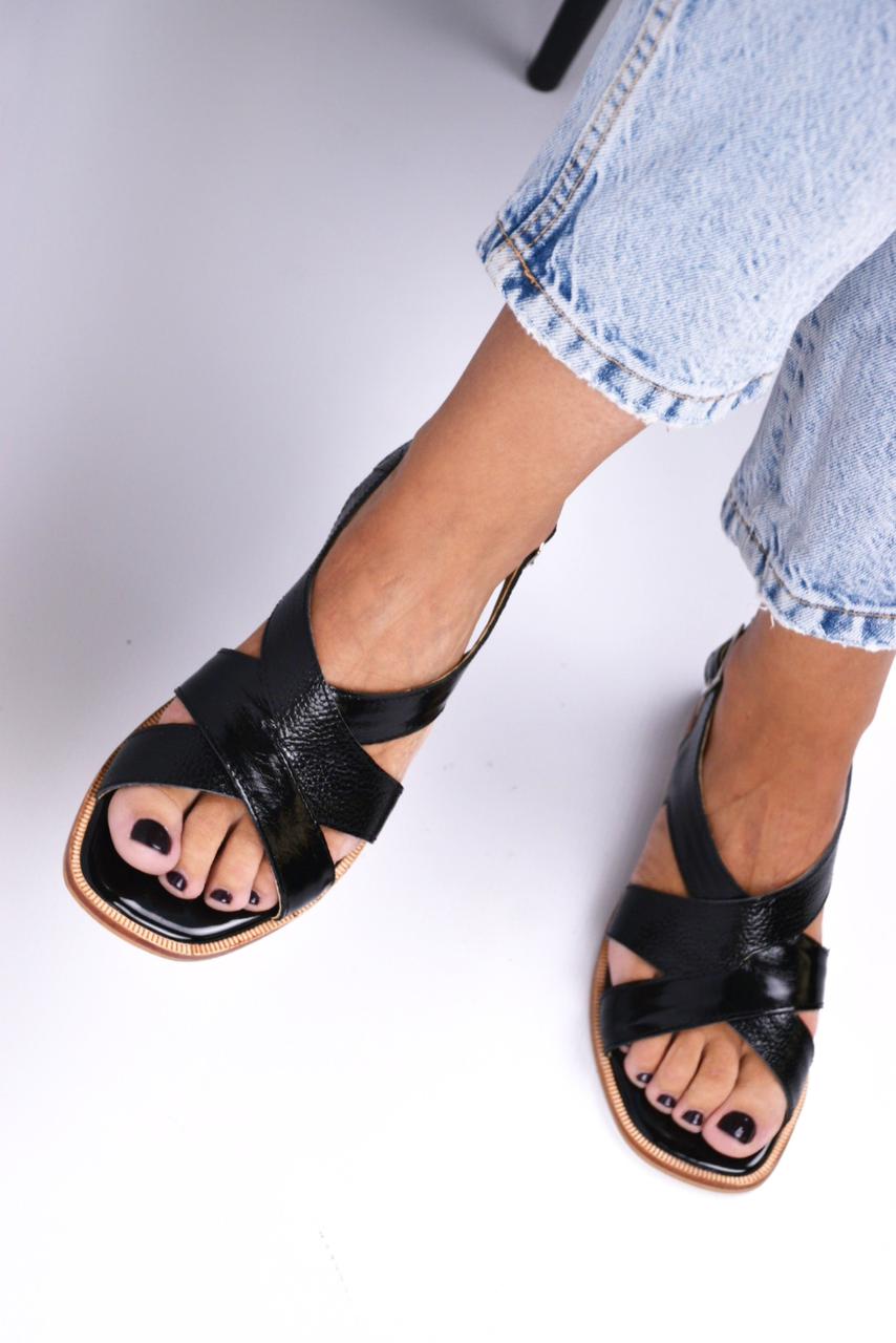 Sandalias Aurora negro