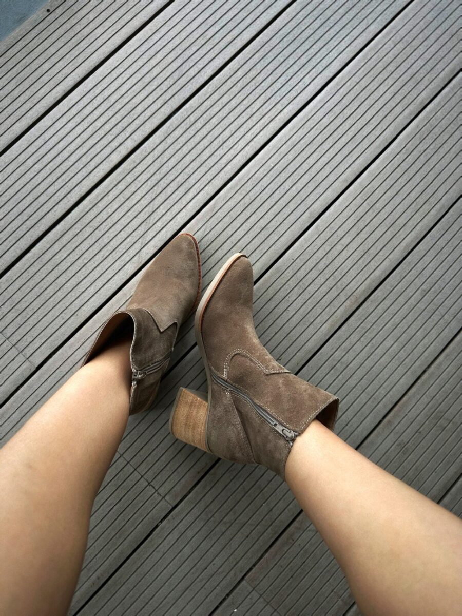Bota desmontable gamuza visón